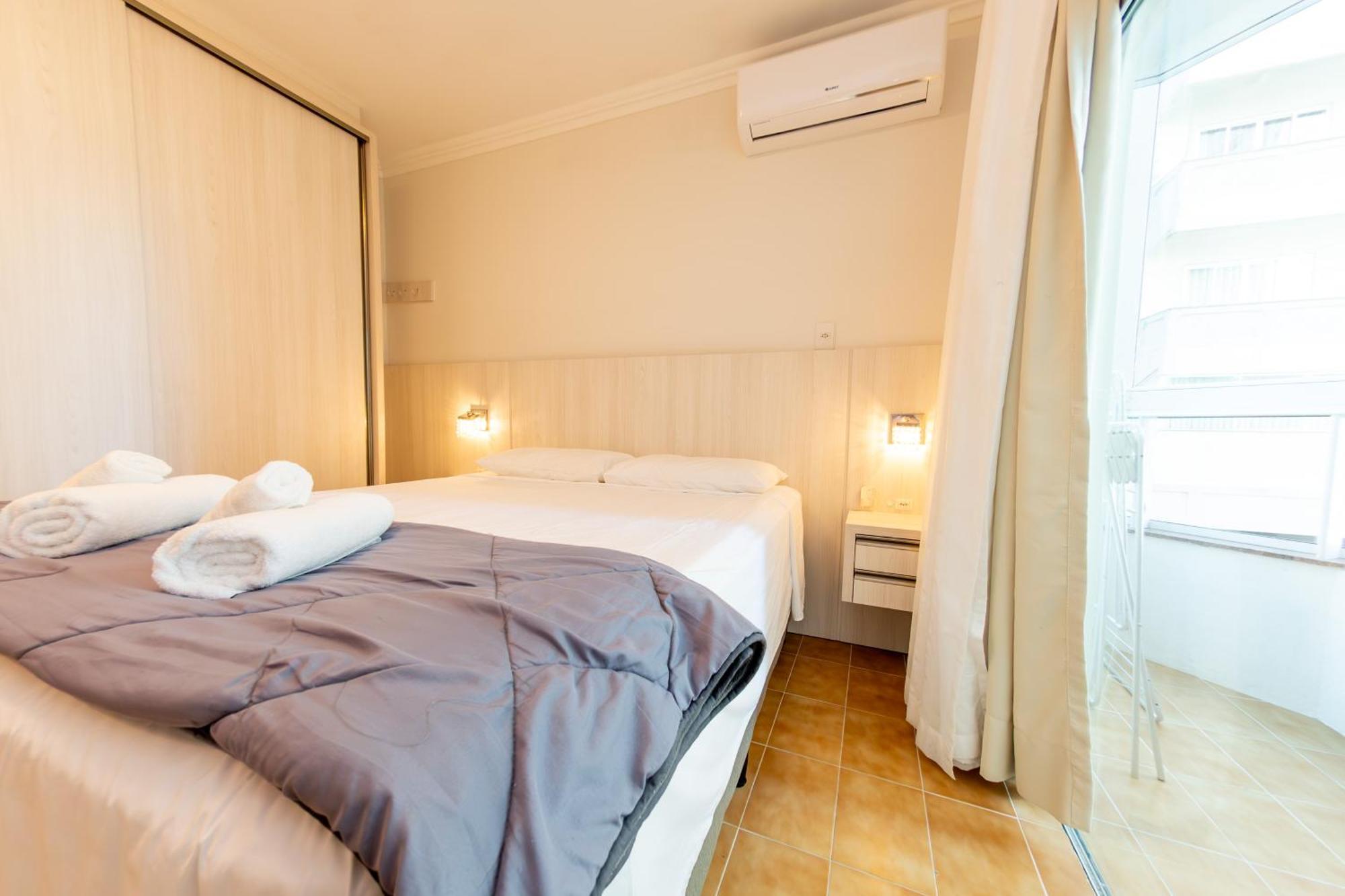 Apartamento Lindo Ap Em Baln.camboriu- Pe Na Areia! Quadra Mar