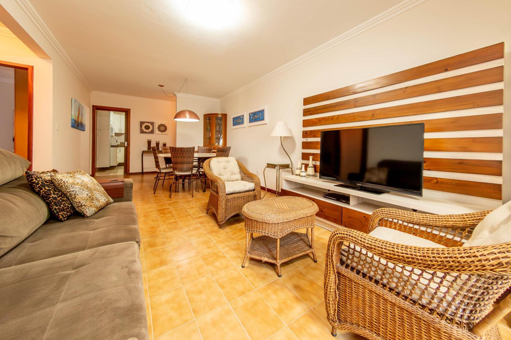 Apartamento Lindo Ap Em Baln.camboriu- Pe Na Areia! Quadra Mar