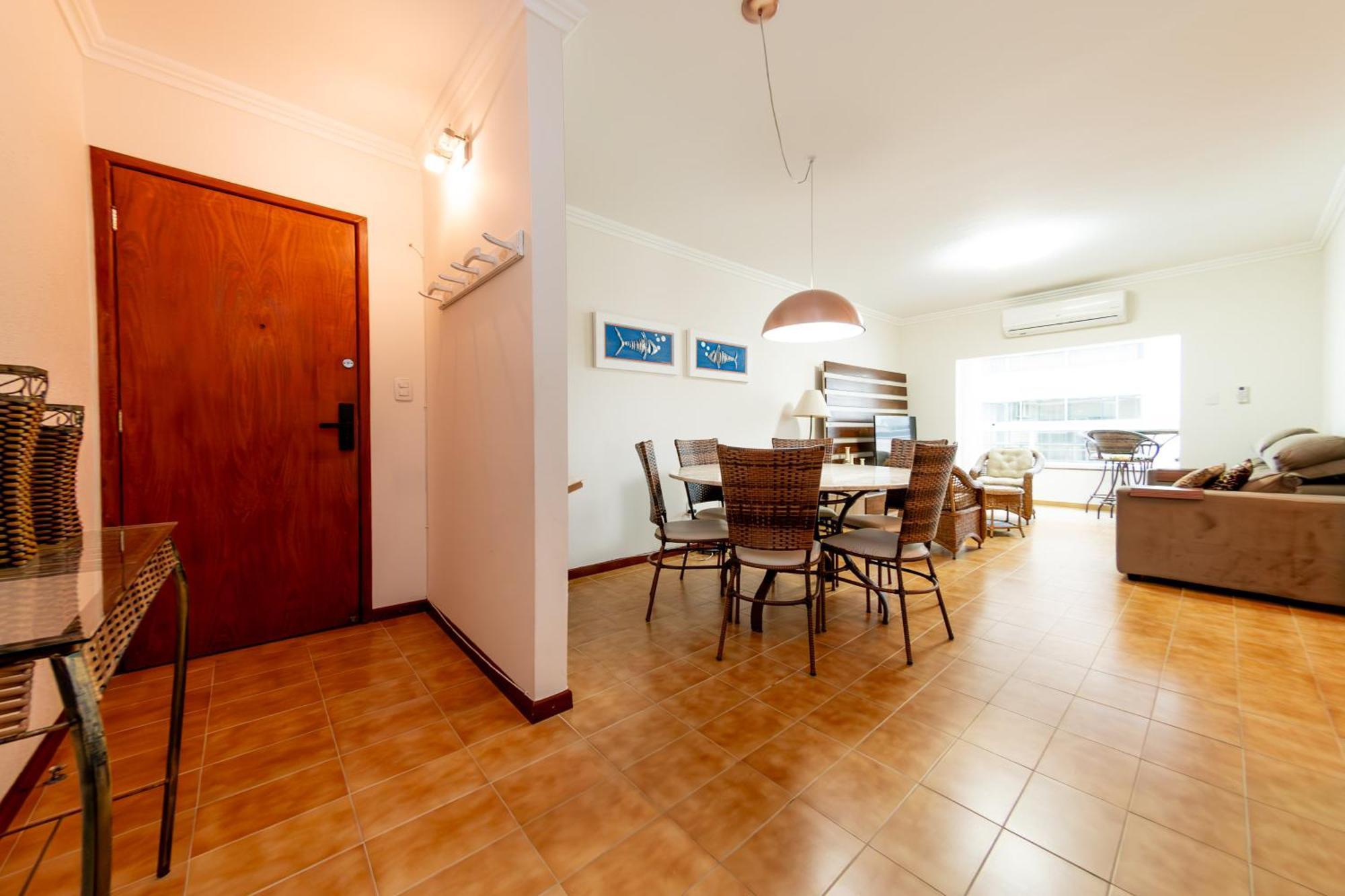 Apartamento Lindo Ap Em Baln.camboriu- Pe Na Areia! Quadra Mar *